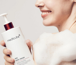 Load image into Gallery viewer, MEDICUBE RED ACNE BODY WASH