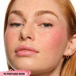 Cargar imagen en el visor de la galería, YSL MAKE ME BLUSH 24H BUILDABLE BLURRING POWDER BLUSH