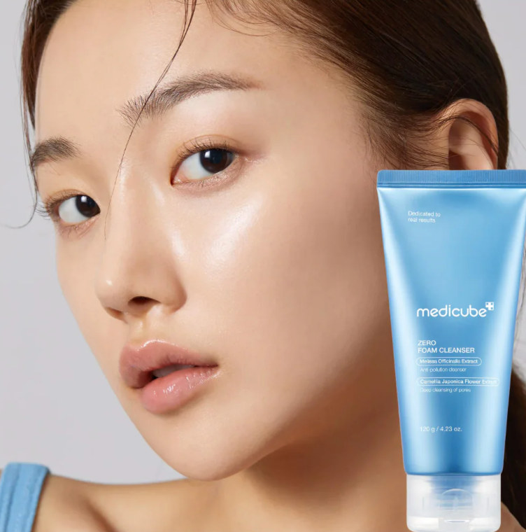 MEDICUBE ZERO PORE SA CLEAR CAPSULE CLEANSING FOAM